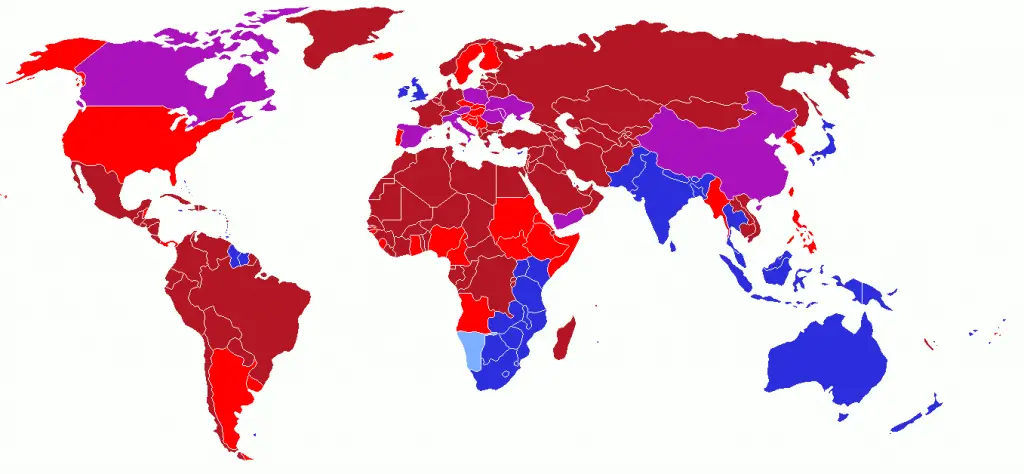 The driving directions for all nations and any changes that have happened in the past starting with Finland's transition in 1858